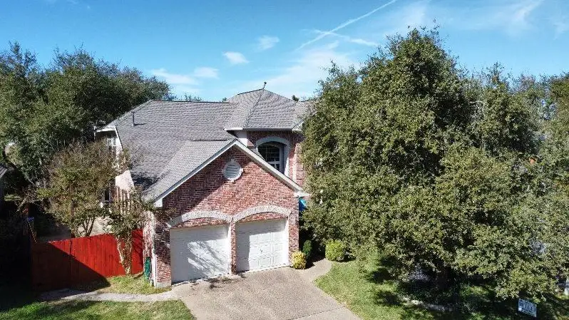 Expert Asphalt Shingle Roofing Cedar Park Tx Willi Roofing Expert Asphalt Shingle Roofing Cedar Park Tx Willi Roofing